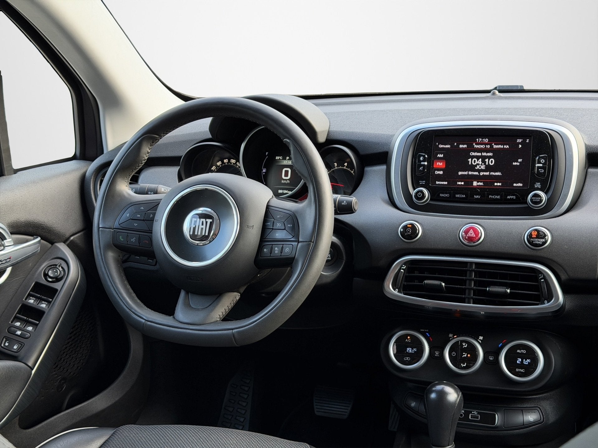 Fiat 500 X Cross 1.4 Turbo MultiAir 4x4 CrossPlus - Automaat, Auto's, Automaat, Dealer onderhouden, 15 km/l, Gebruikt