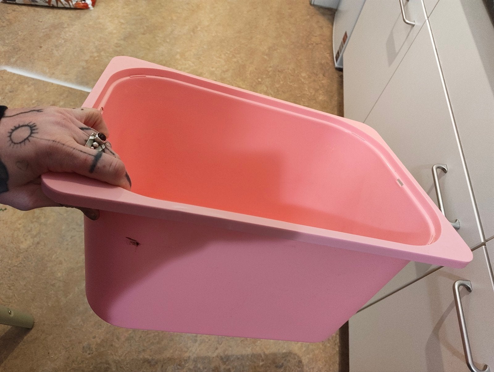 op zoek! roze ikea trofast bak, Ophalen, Zo goed als nieuw