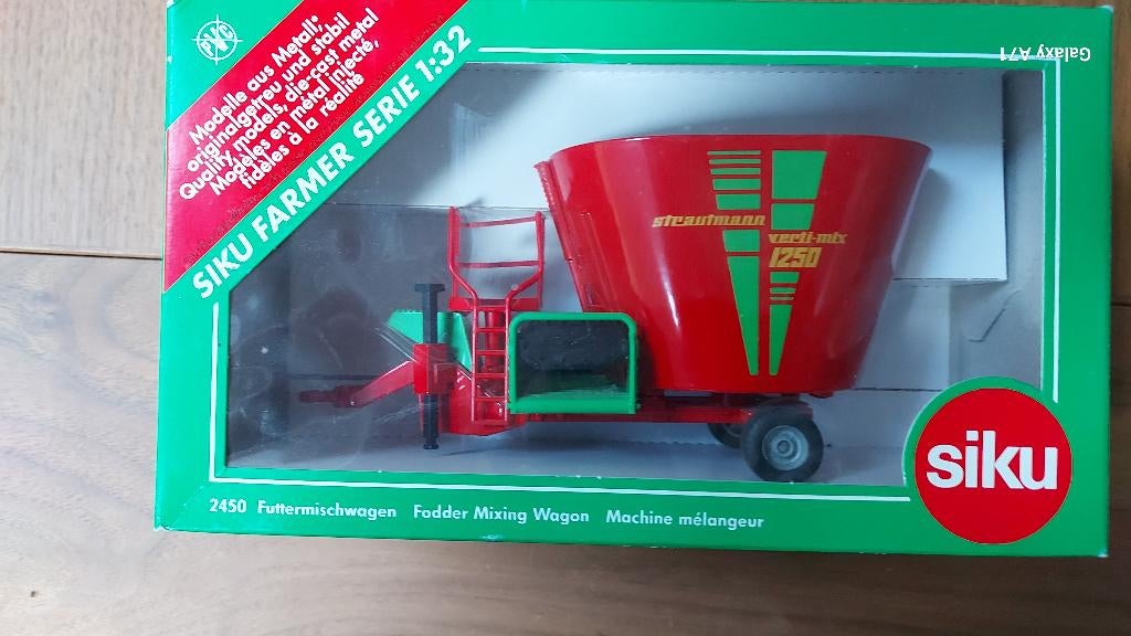 Siku 2450 Voedermix silo, Ophalen of Verzenden, Zo goed als nieuw, Tractor of Landbouw, SIKU