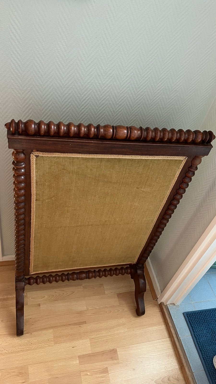 Vintage Dressboy met Goudkleurige Stoffering, Ophalen