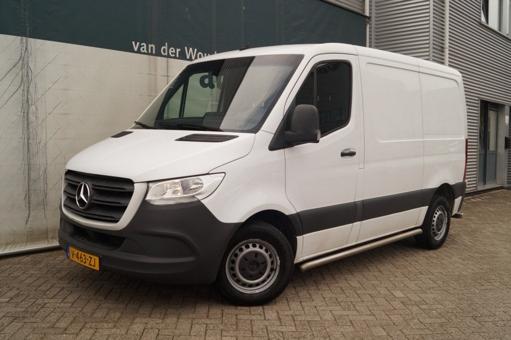 Mercedes-Benz Sprinter 211 2.2 CDI 114pk L1-H1 -NAVI-ECC-CAM, Auto's, Stof, Gebruikt, Euro 6, 4 cilinders