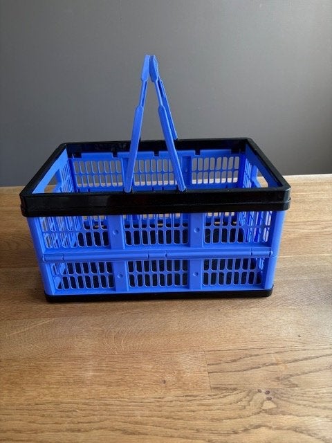 Opvouwbaar kunststof winkelmandje, weinig gebruikt., Kunststof, Mand, Met handvatten, Ophalen of Verzenden