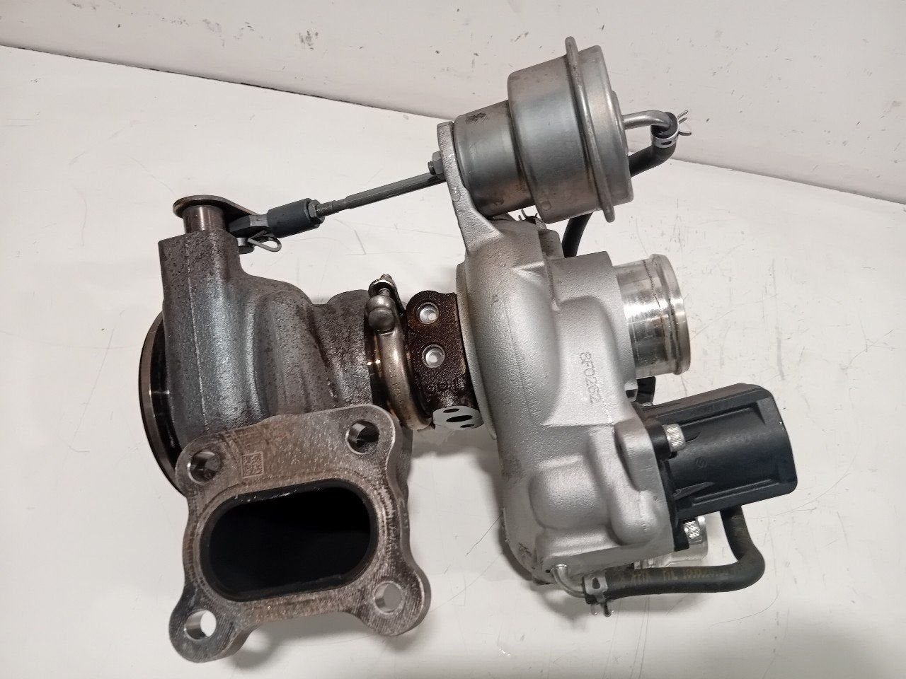 Turbo Opel Astra, Onderdelen@venauto.nl, Van der Ven Autorecycling B.V., Gebruikt, Ettenseweg 76, 4706 PB Roosendaal, The Netherlands