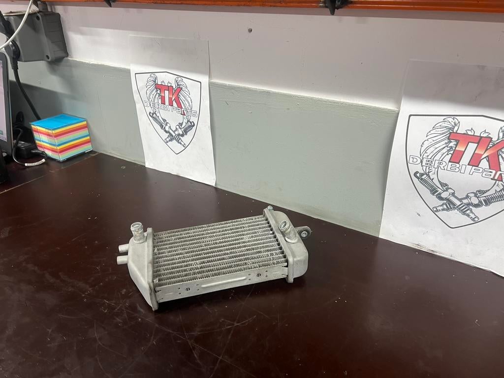 Derbi drd pro radiateur zgan, Overige typen, Ophalen of Verzenden, Zo goed als nieuw, Nvt