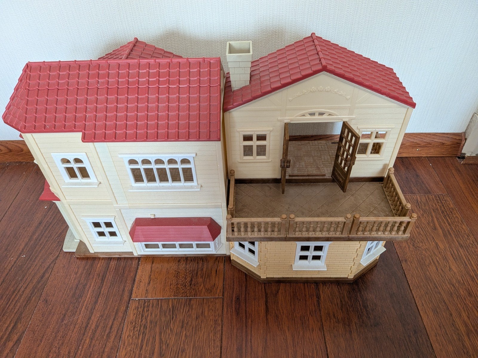 Sylvanian Families Poppenhuis met Meubels en Poppen, Kinderen en Baby's, Speelgoed | Poppenhuizen, Ophalen, Gebruikt, Poppenhuis