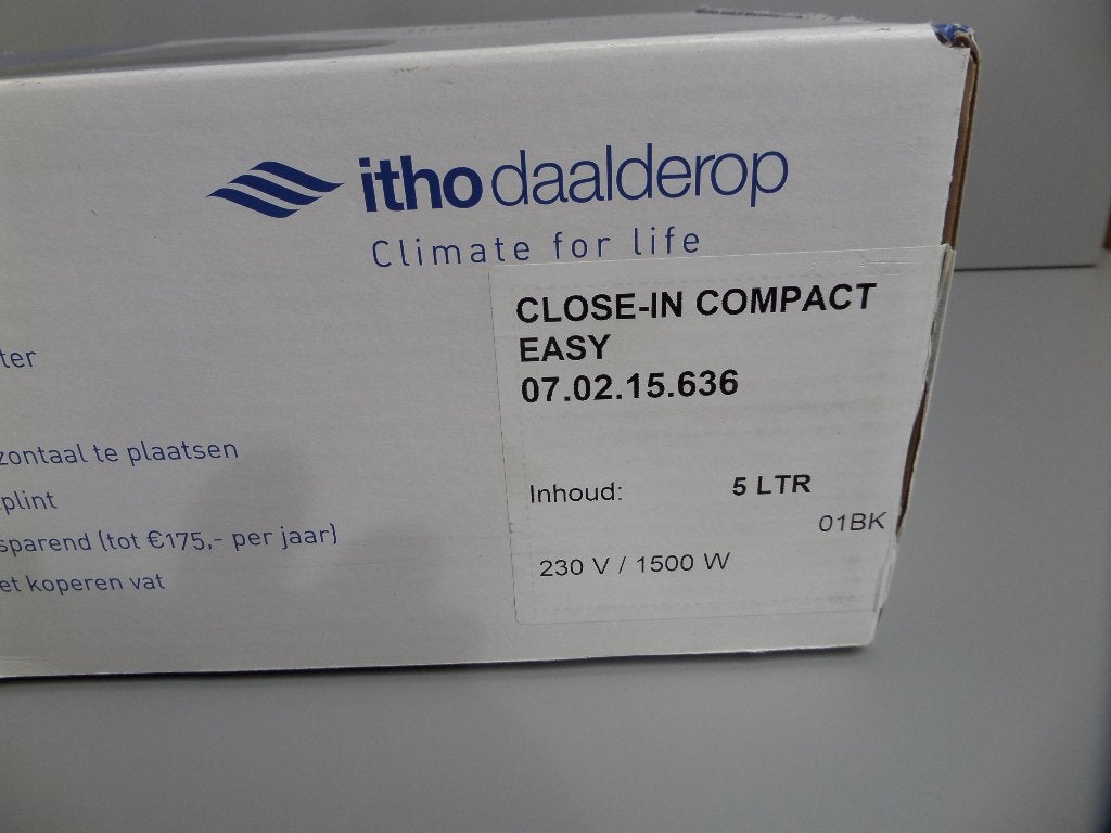 boiler close in plint boiler Daalderop type EASY Als Nieuw, Zo goed als nieuw, Minder dan 20 liter, 3 t/m 5 jaar oud, Boiler