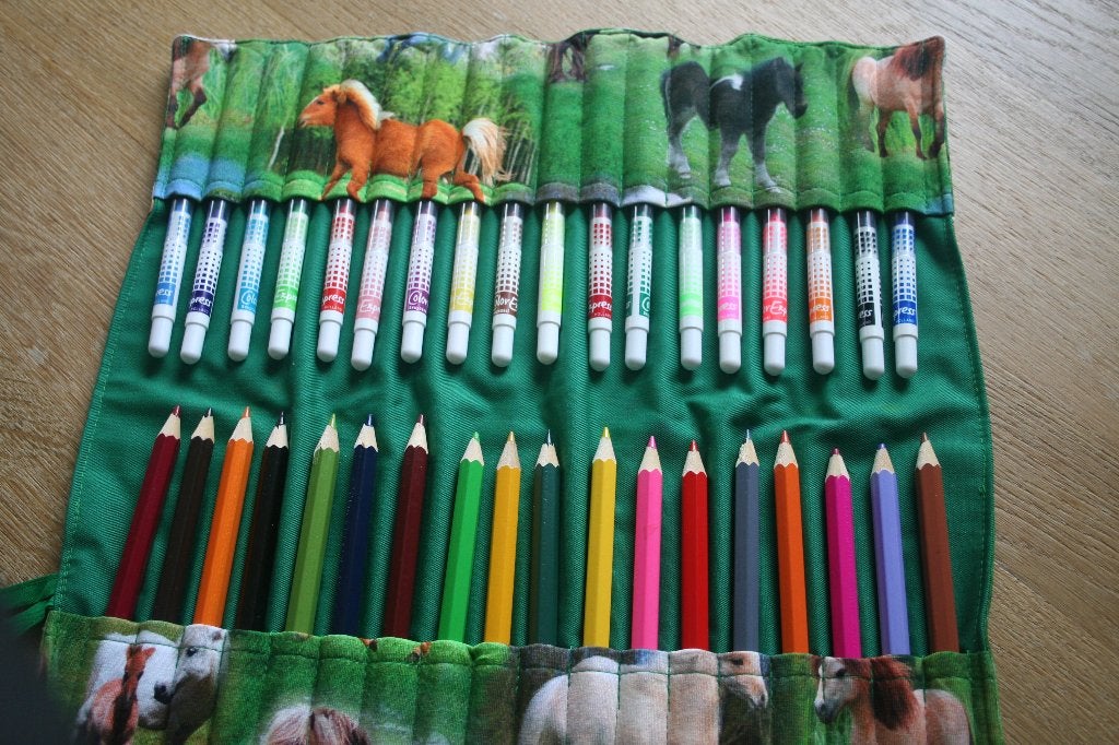 Roletui/potloden/stiften/fine-liners, Ophalen of Verzenden, Gebruikt, Potlood of Stift