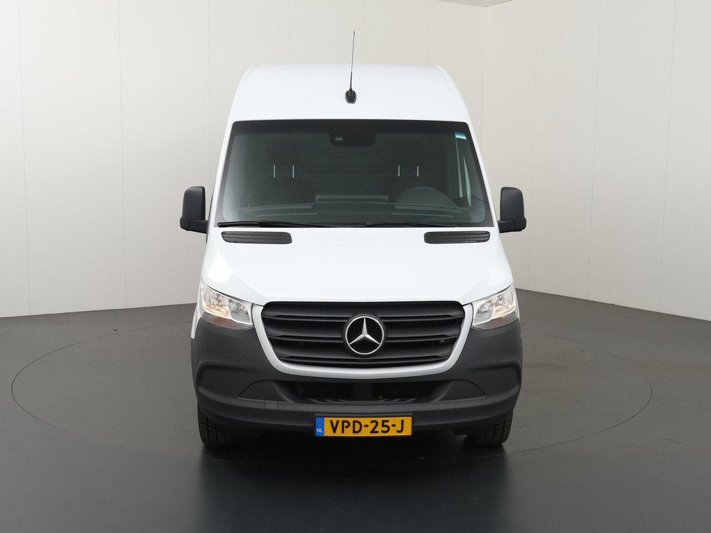 Mercedes-Benz Sprinter 317 CDI | Aut. | L2 H2 | Aut. | Navig, Auto's, Bestelauto's, Automaat, Gebruikt, 4 cilinders, 2000 kg