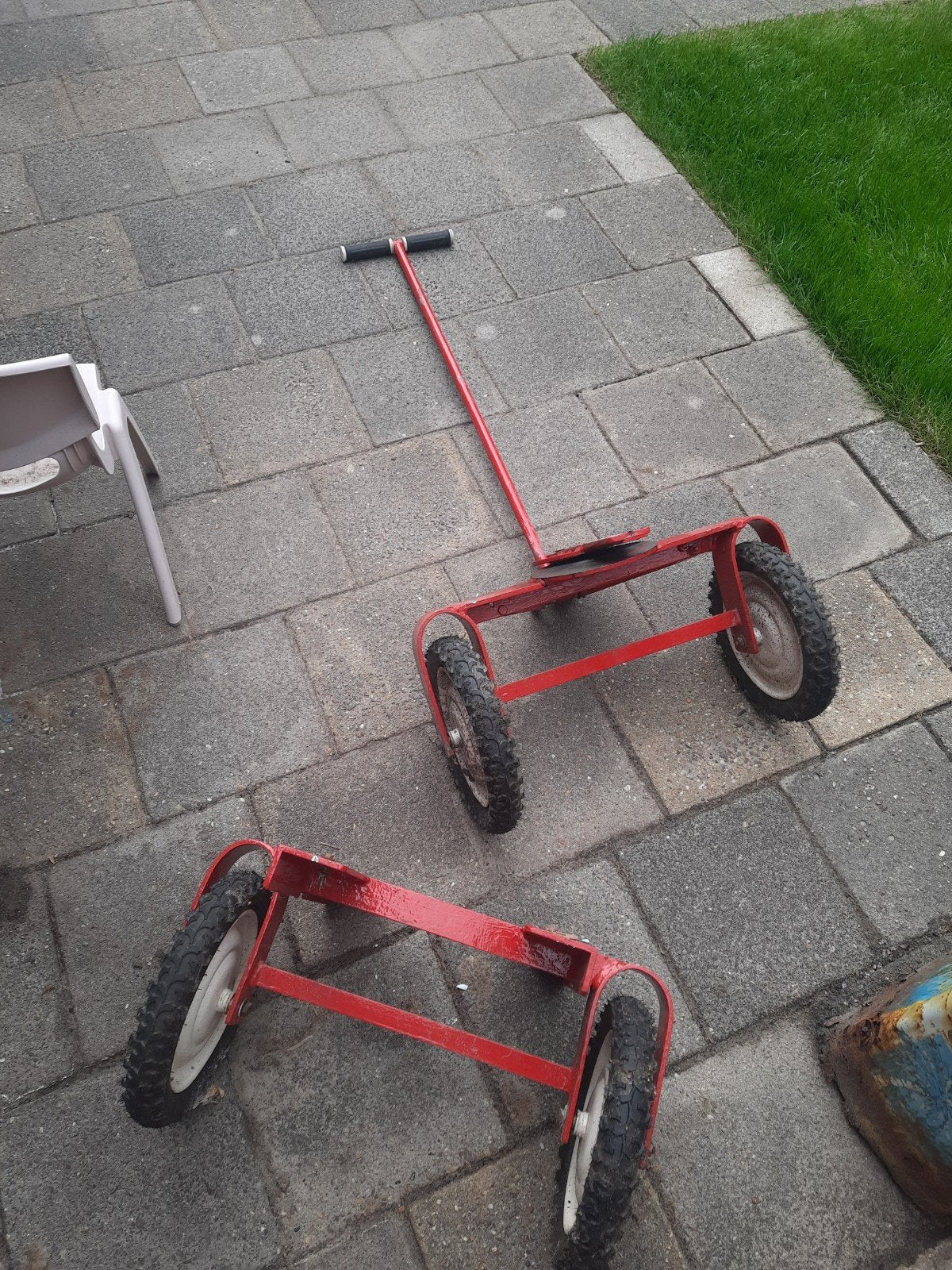 Onderstel bolderkar met lege banden, Ophalen
