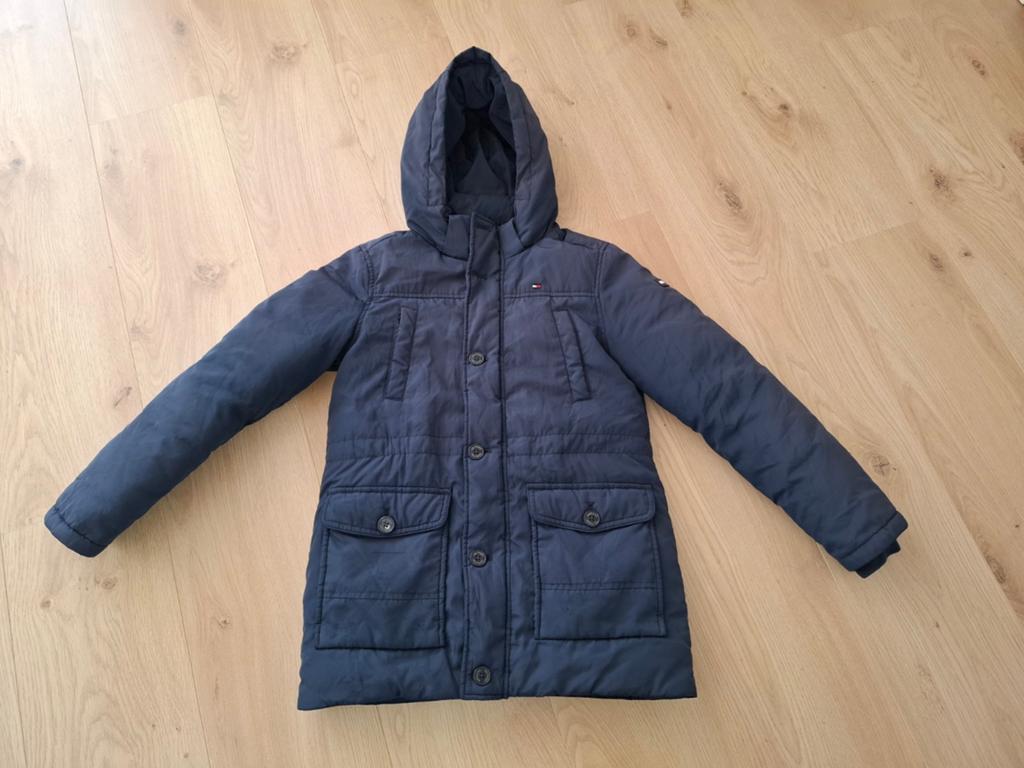 Tommy Hilfiger jas maat 140, Kinderen en Baby's, Kinderkleding | Maat 140, Gebruikt, Jongen, Jas, Ophalen of Verzenden