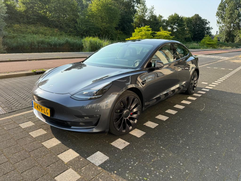 Tesla Model 3 2020 Grijs, Auto's, Automaat, Origineel Nederlands, Elektrisch, Vierwielaandrijving