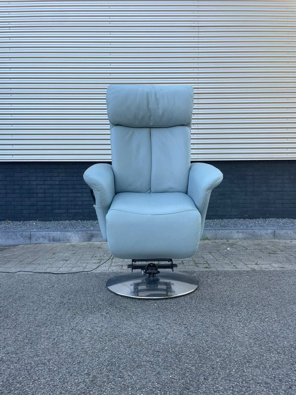 Z.g.a.n. Himolla sta op stoel licht blauwe leren bekleding, Huis en Inrichting, Fauteuils, Ophalen, Minder dan 75 cm, 50 tot 75 cm
