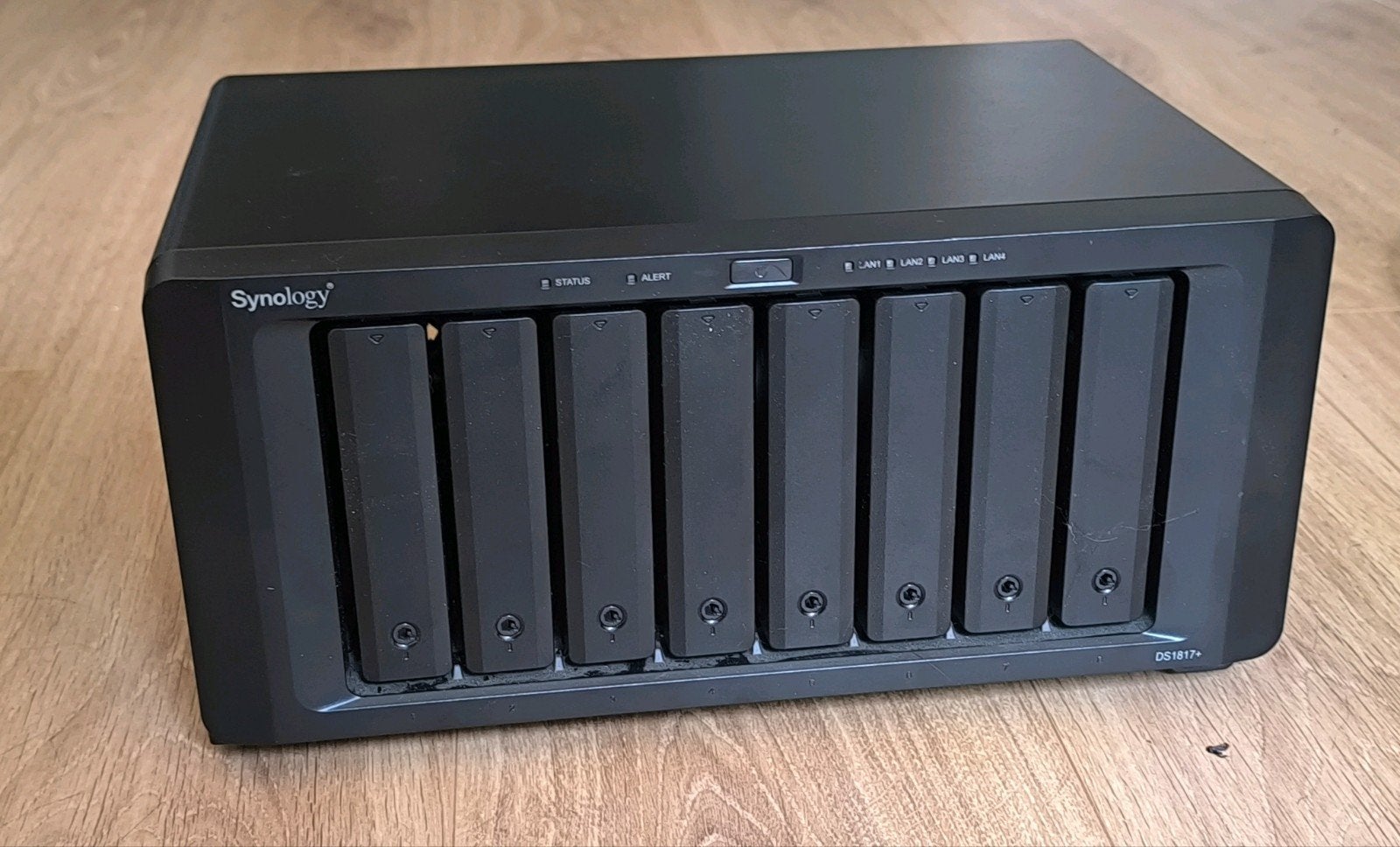 Synology DS1817+ NAS, Ophalen, Zo goed als nieuw