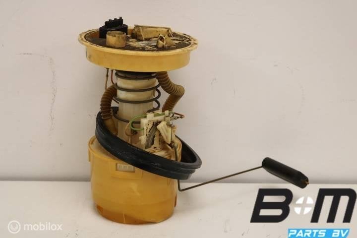 Brandstofpomp Volvo C30 3M519275, Gebruikt