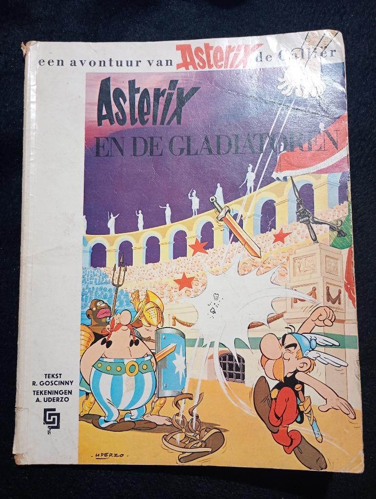 Asterix, Asterix en de gladiatoren, Boeken, Eén stripboek, Ophalen of Verzenden, Gelezen