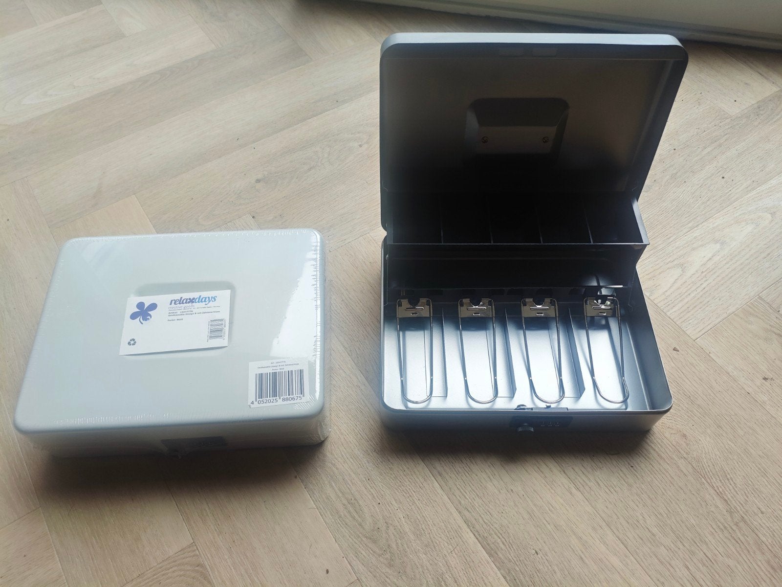 Nieuwe Geldkistjes - Ideaal voor Contant Geld, Minder dan 50 cm, 50 tot 100 cm, Nieuw, Ophalen of Verzenden