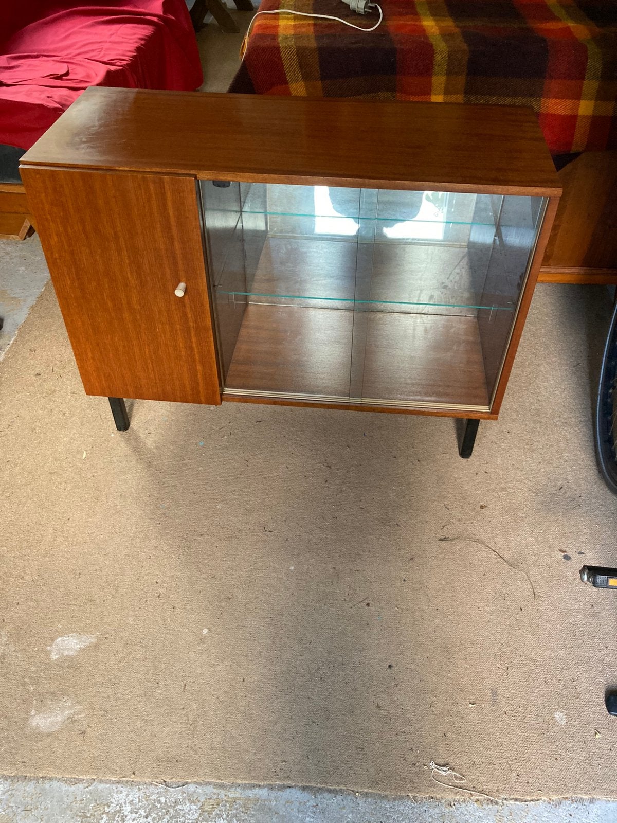Jaren 70 dranken buffet, Ophalen