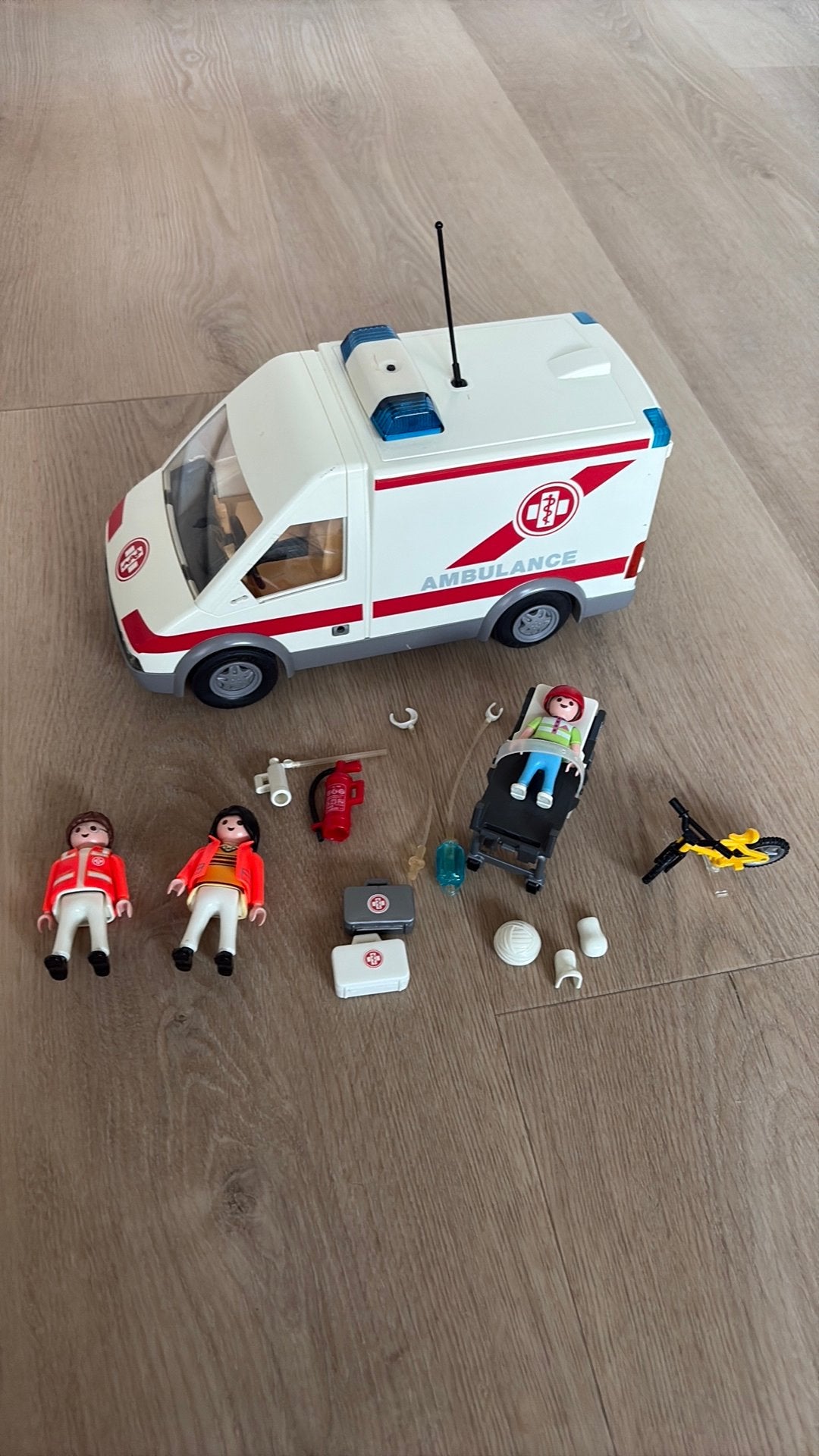 Playmobil ambulance, Complete set, Voertuig, Ophalen of Verzenden, Zo goed als nieuw