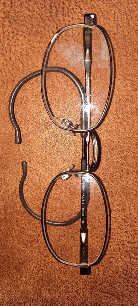 Stijlvolle Luxottica brilmontuur - Gebruikt, Overige merken, Gebruikt, Ophalen of Verzenden, Grijs