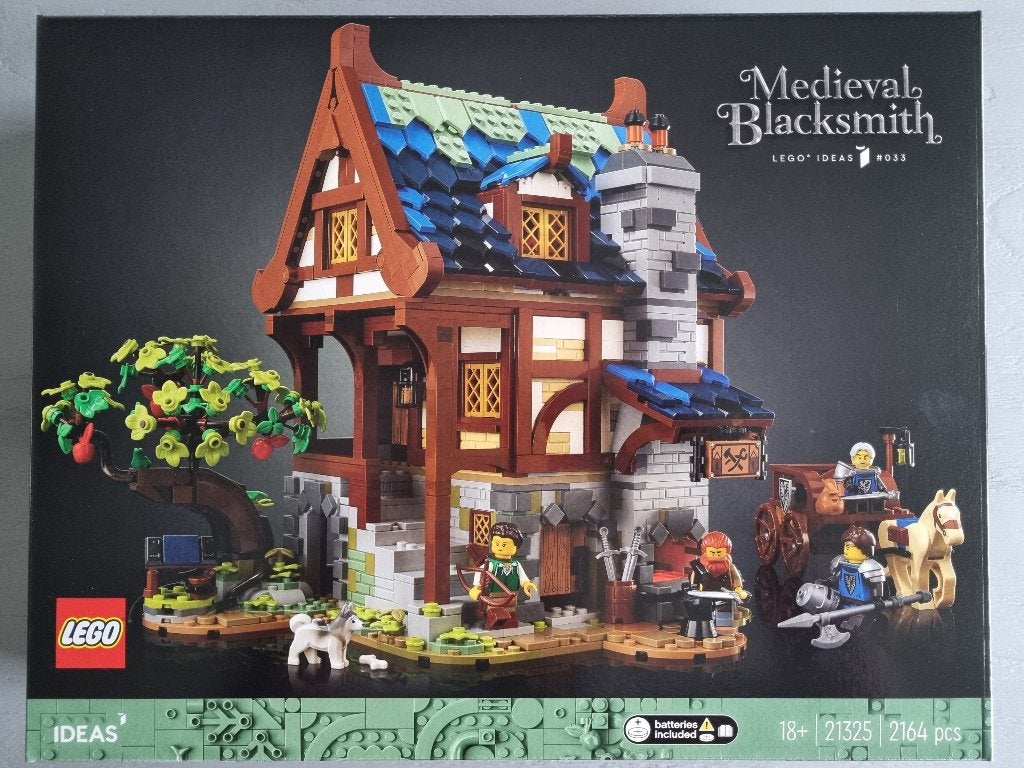 LEGO 21325 - Middeleeuwse smid / Medieval Blacksmith (Ideas), Kinderen en Baby's, Speelgoed | Duplo en Lego, Nieuw, Ophalen of Verzenden
