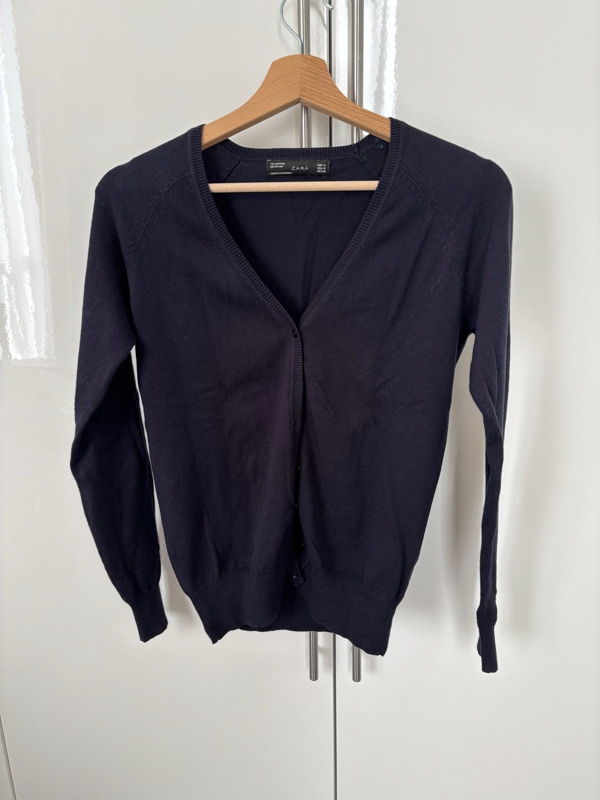 Heel mooi donkerblauw vestje Zara maat M, Kleding | Dames, Truien en Vesten, Ophalen of Verzenden, Zo goed als nieuw, Maat 38/40 (M)
