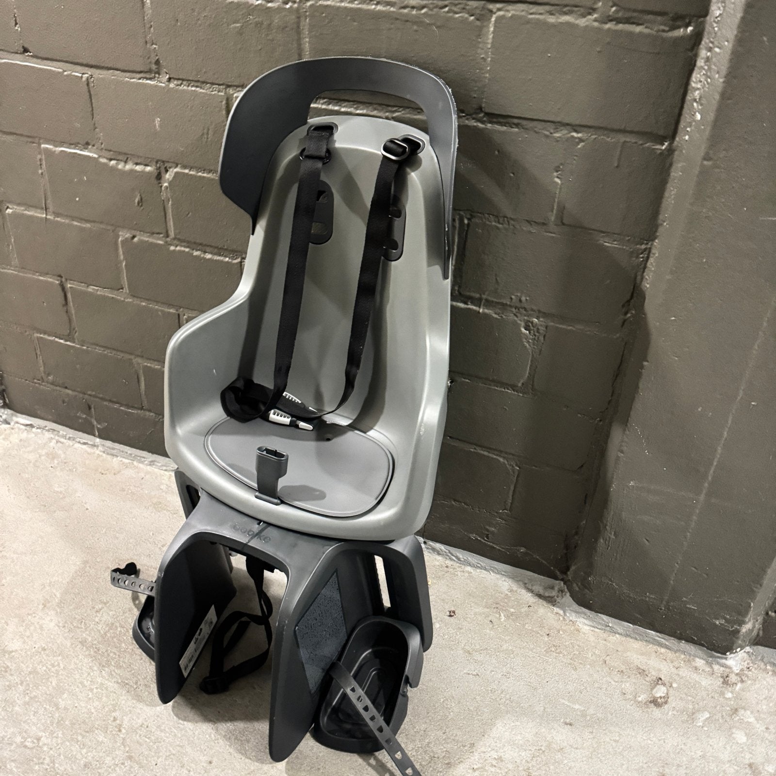 Bobike Exclusive Tour Fietszitje Achter - Grijs, Achterzitje, 9 t/m 18 kg, Ophalen of Verzenden, Gebruikt