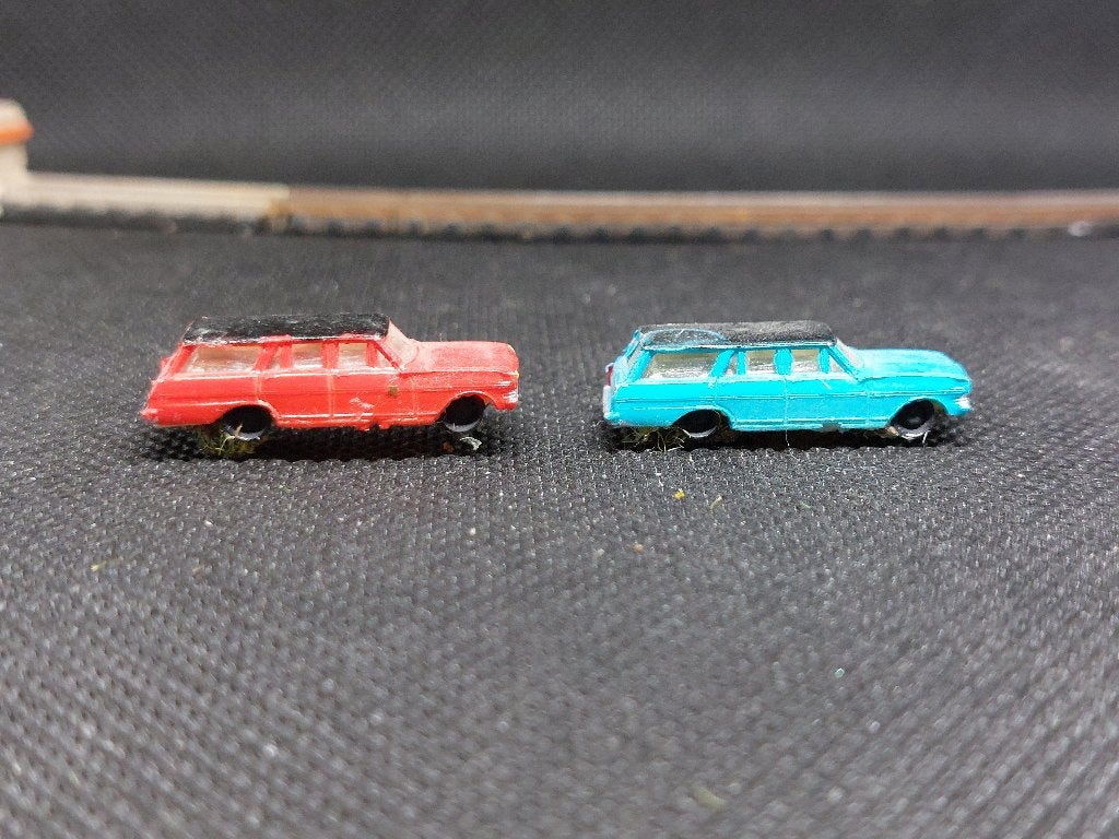 Bachmann 7010 - 2 x Chevy II Nova stationwagon (13062), Gebruikt, Gelijkstroom, Bachmann, Overige typen