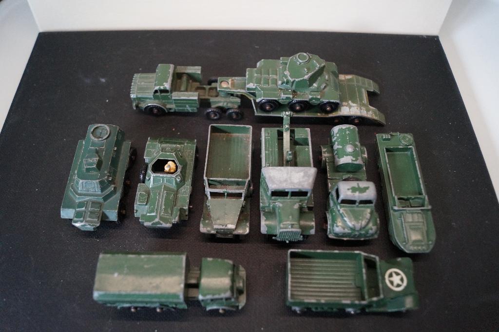 Partij Matchbox 10 stuks militair bieden vanaf €25, Antiek en Kunst, Verzenden