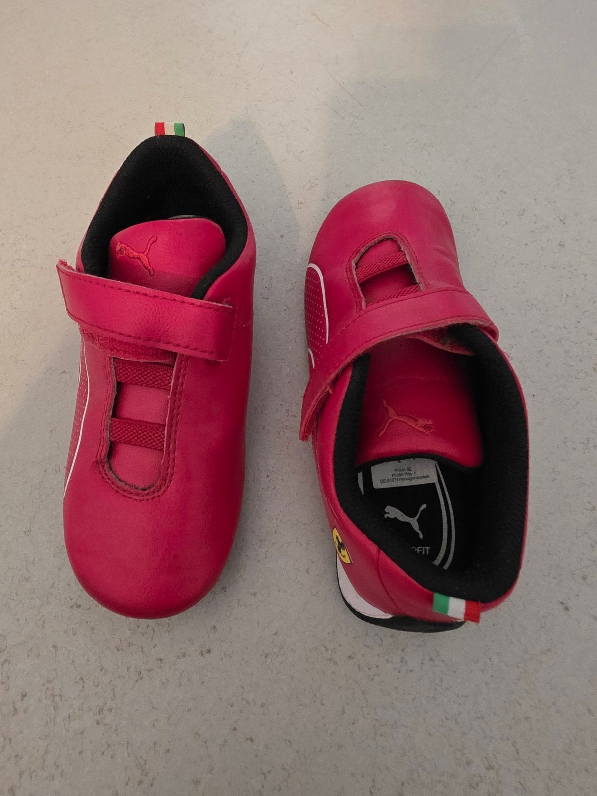 Puma Ferrari schoenen rood maat 27, Jongetje of Meisje, Puma, Ophalen of Verzenden, Gebruikt