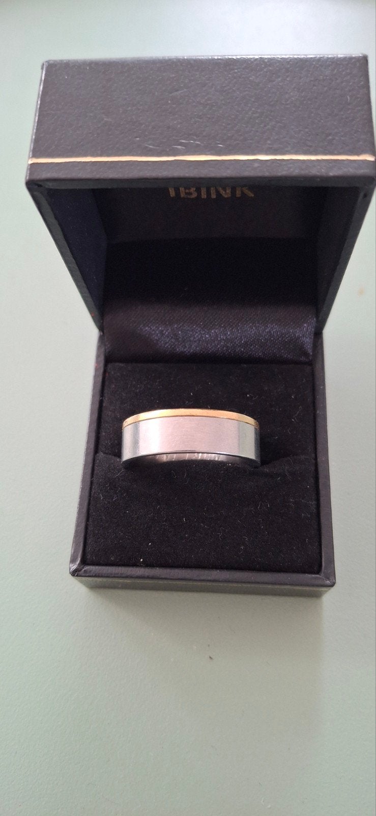 18 Karaat Goud met Staal Ring - Maat 21, Gebruikt, 20 of groter, Ophalen of Verzenden, Dame of Heer