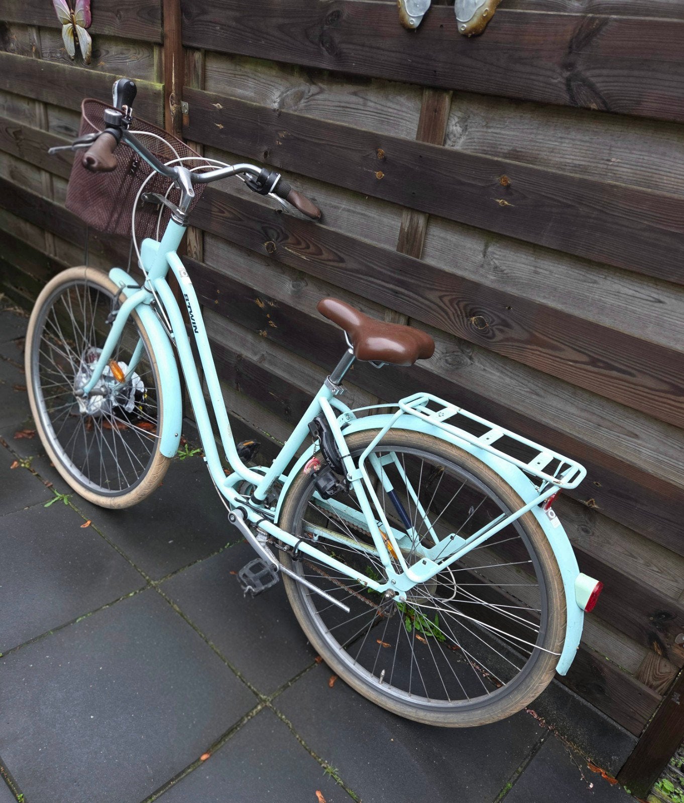 Damesfiets B'Twin Elops 120 - Lichtblauw met mand, Gebruikt, Velgrem, Versnellingen, Ophalen