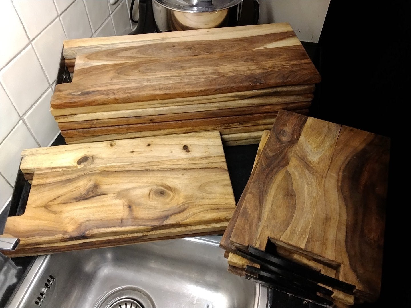 Snijplanken, Pure Rose Wood Serveerplank met metalen handvat, Hout, Snij-/serveerplank, Ophalen of Verzenden, Zo goed als nieuw
