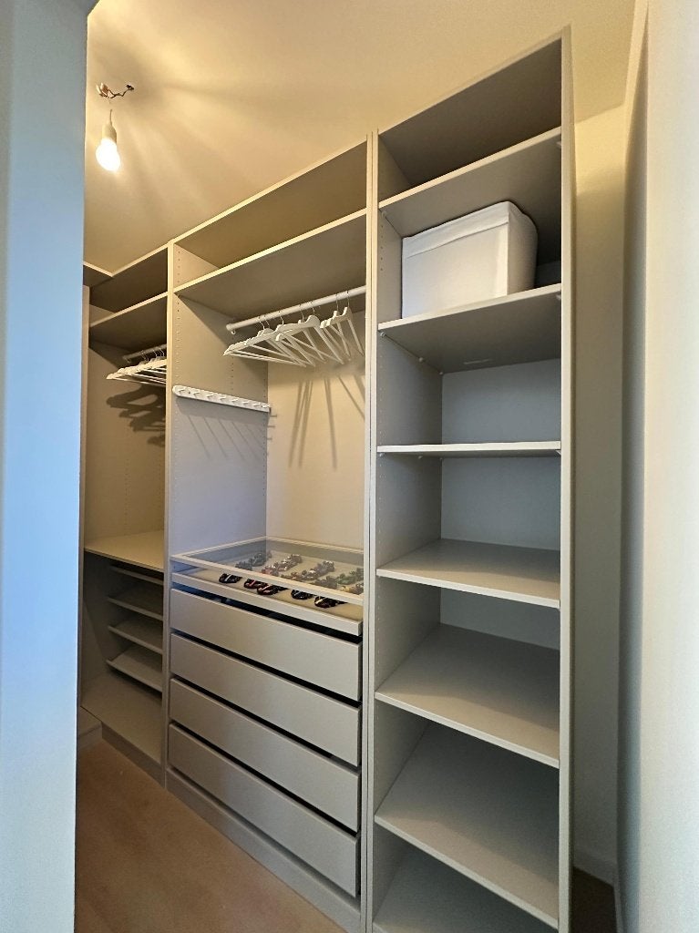 Klusjesman, Crème, 75 m² of meer, Overige typen, Nieuw