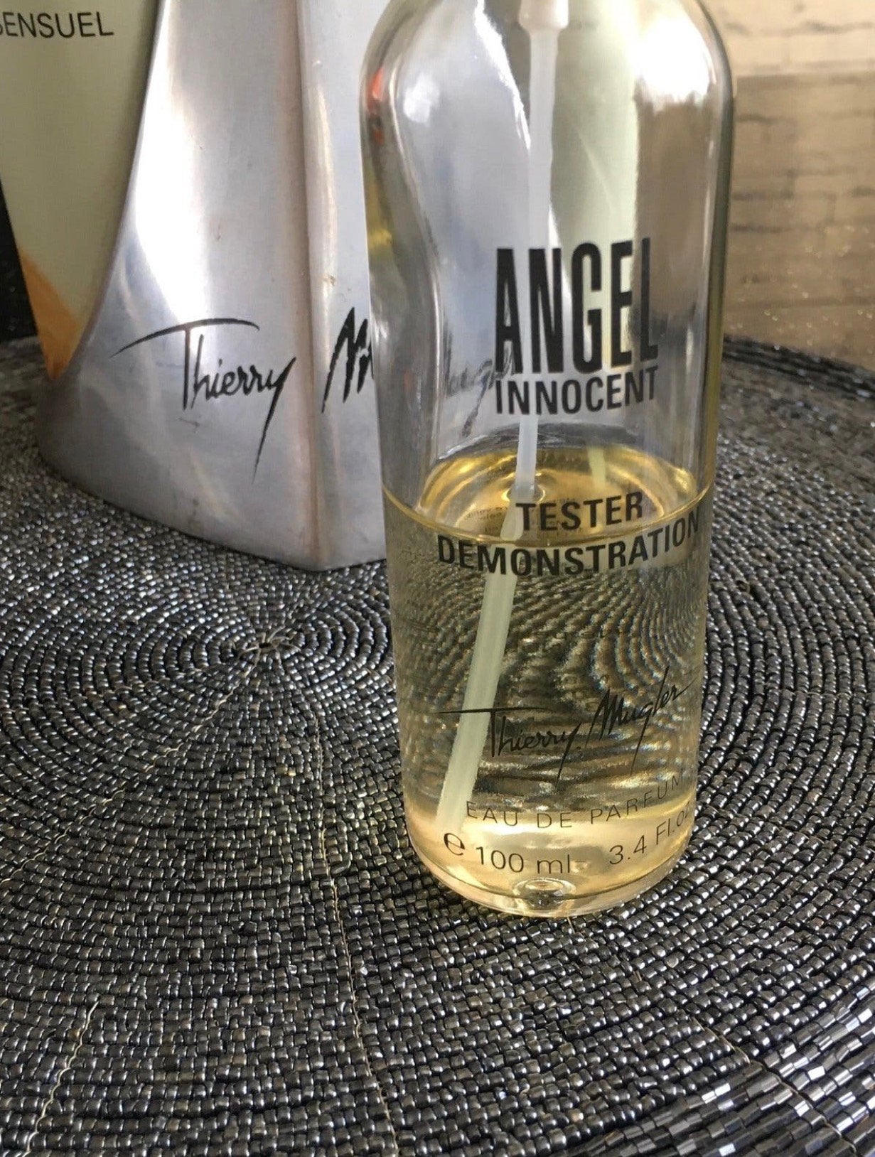 Parfum Angel Innocent Thierry Mugler 1 ste versie origineel, Sieraden, Tassen en Uiterlijk, Verzenden, Zo goed als nieuw