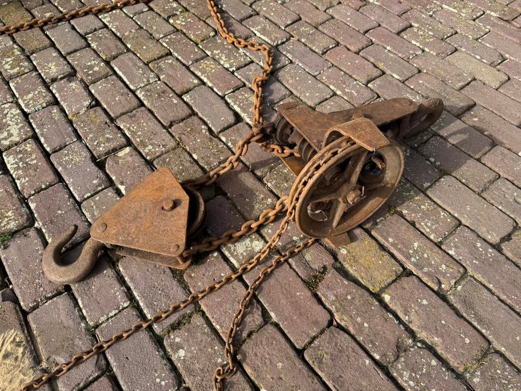 Antieke handtakel/ takel 1500kg, Ophalen, Gebruikt, Handmatig