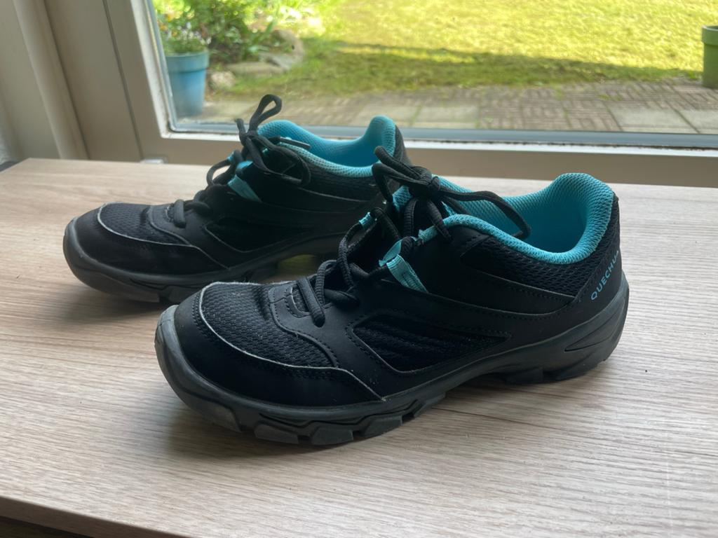 Decathlon Quechua Bergschoenen Maat 37, Sport en Fitness, Bergsport en Wandelen, Ophalen of Verzenden, Gebruikt, Schoenen