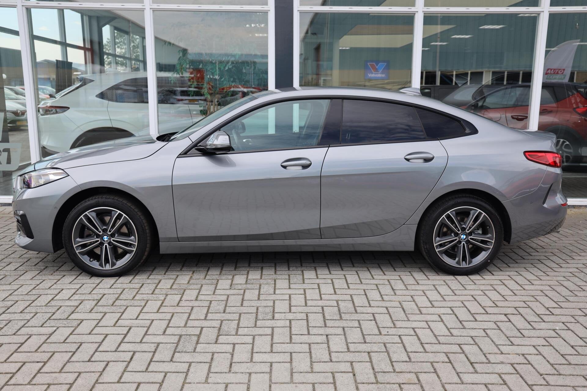 BMW 2-serie Gran Coupé 218i Business Edition Plus|Automaat|, Auto's, BMW, 136 pk, Gebruikt, Euro 6, 1350 kg