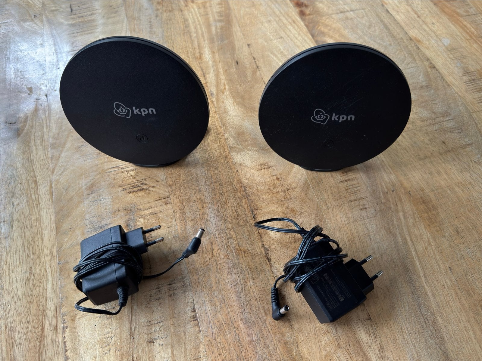KPN SuperWifi punten met adapters (2 stuks), Ophalen of Verzenden, Zo goed als nieuw