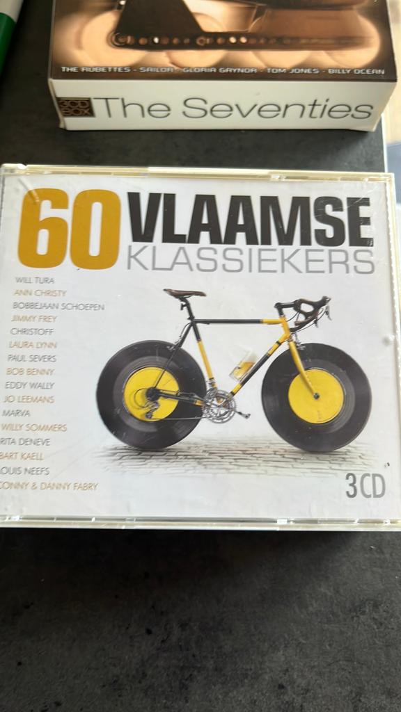 60 Vlaamse Klassiekers (3CD), Ophalen of Verzenden, Zo goed als nieuw, Levenslied of Smartlap