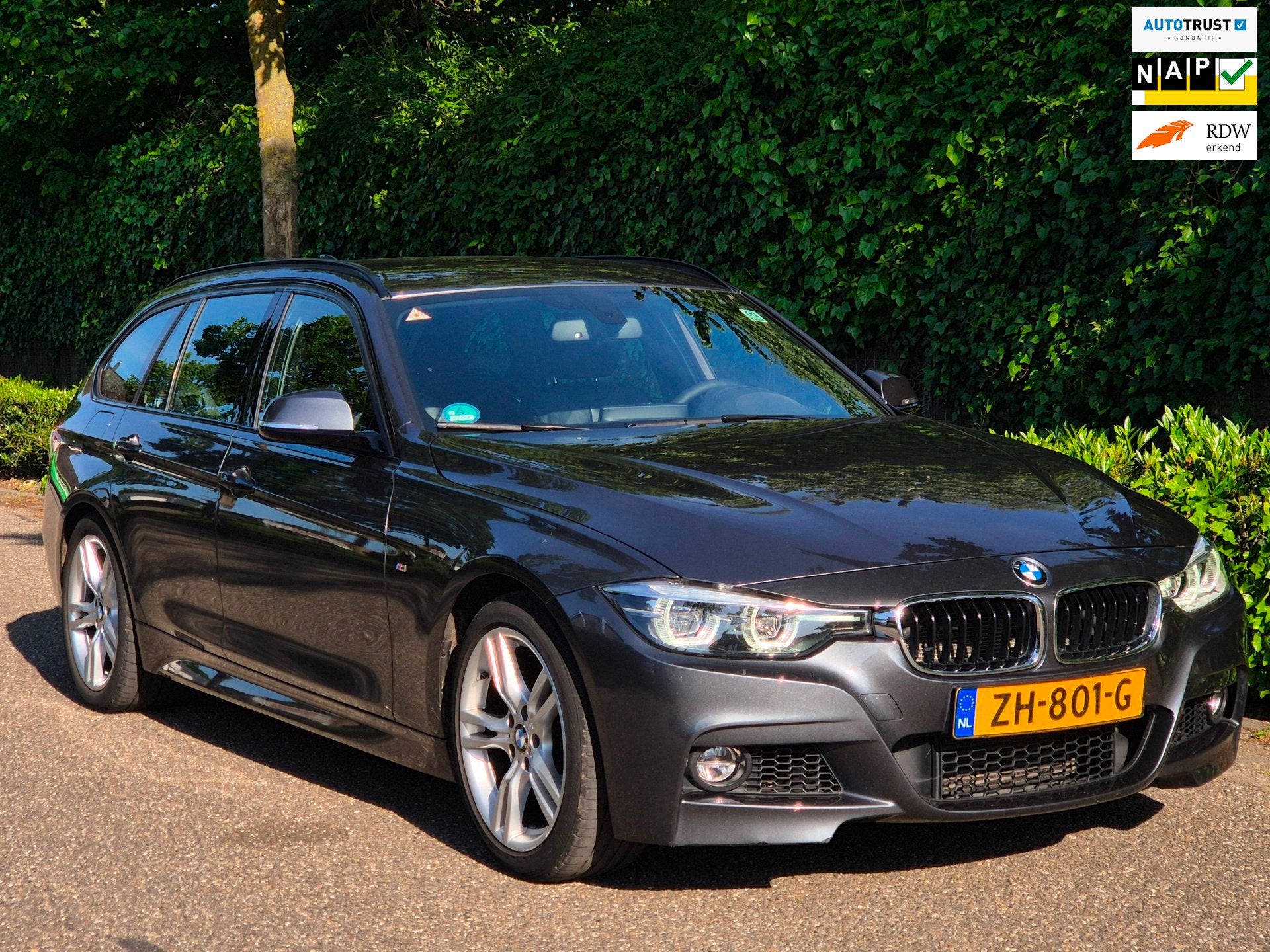 BMW 3-serie Touring M Sport Edition Apple CarPlay Trekhaak 1, Automaat, Gebruikt, 1465 kg, 3 cilinders