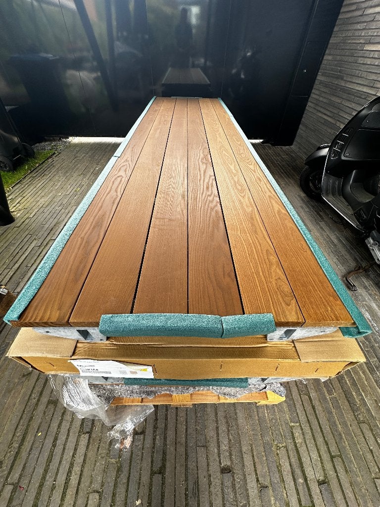 Extremis Hopper 300 cm gegalvaniseerd icm Iroko hardhout, Waterstad 23, Zo goed als nieuw, Metaal, Info@lightchange.nl