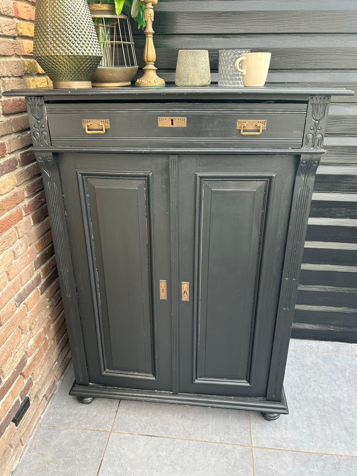 Gratis Kast Af Te Halen - Zwart Houten Opbergkast, Antiek en Kunst, Ophalen