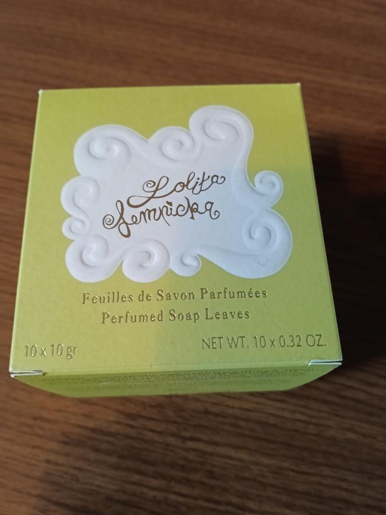Lolita lempicka parfumed soap leaves, Ophalen of Verzenden, Nieuw, Overige typen