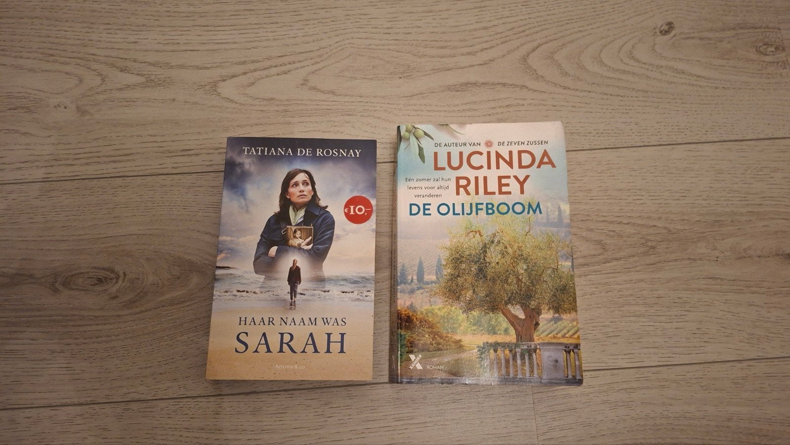 Romans: De Olijfboom (Lucinda Riley) & Haar Naam Was Sarah, Ophalen of Verzenden, Gelezen, Lucinda Riley, Tatiana de Rosnay, Nederland