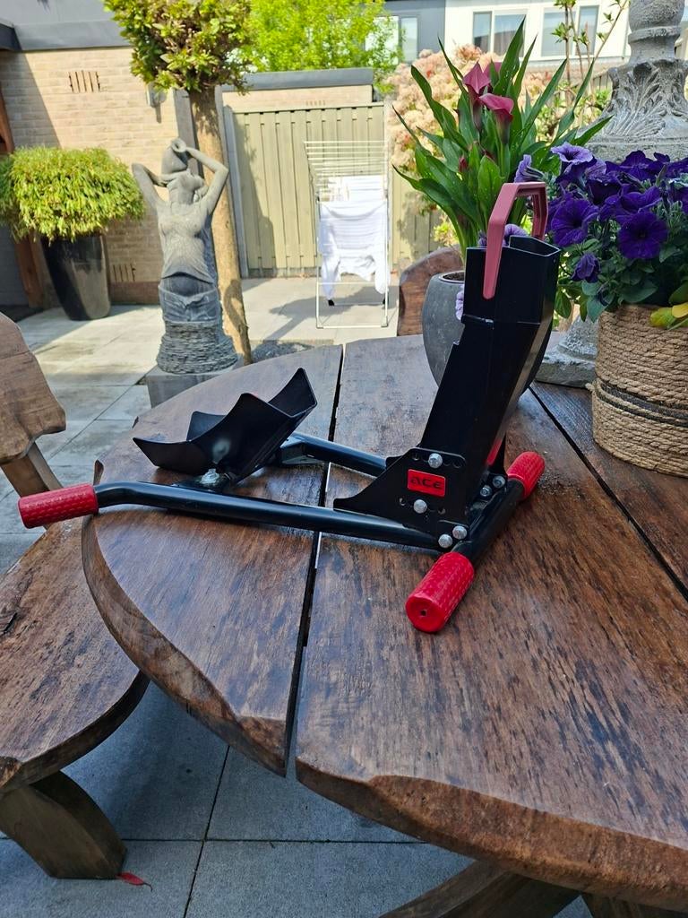 Te koop inrijsteun motor., Ophalen, Zo goed als nieuw
