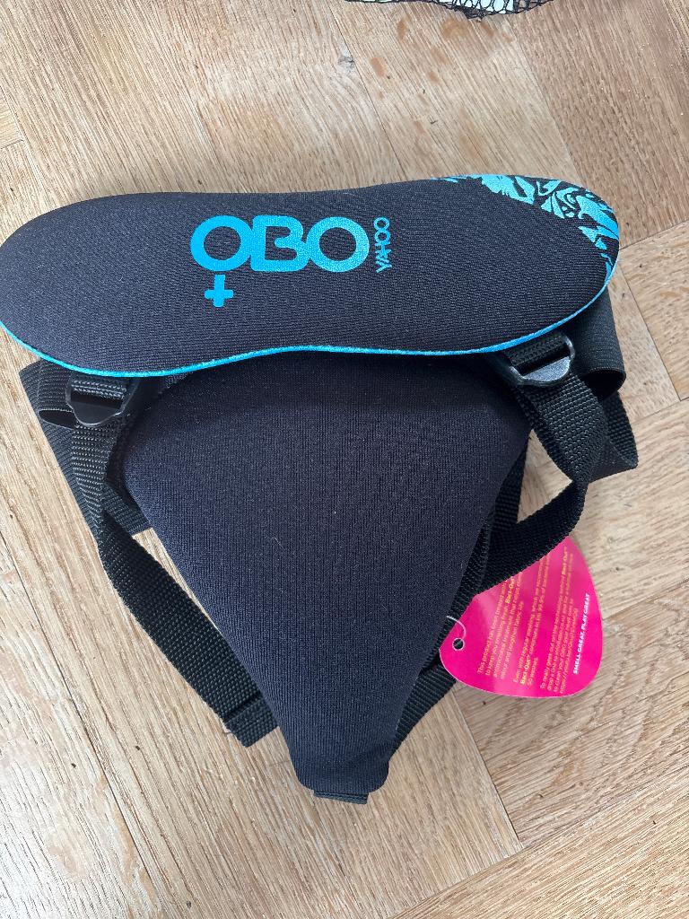 NIEUW Obo Toque hockey vrouwen medium, Sport en Fitness, Ophalen, Nieuw, Overige typen