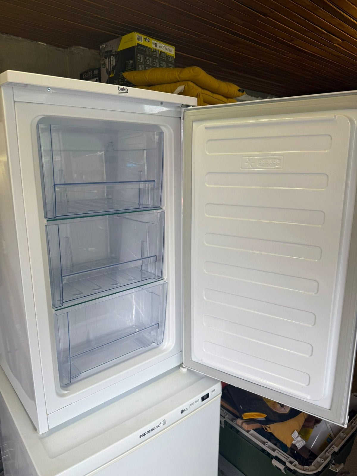 Beko Tafelmodel Vrieskast - geschikt voor garage/schuur, Minder dan 85 cm, Minder dan 60 cm, Zo goed als nieuw, Vrijstaand