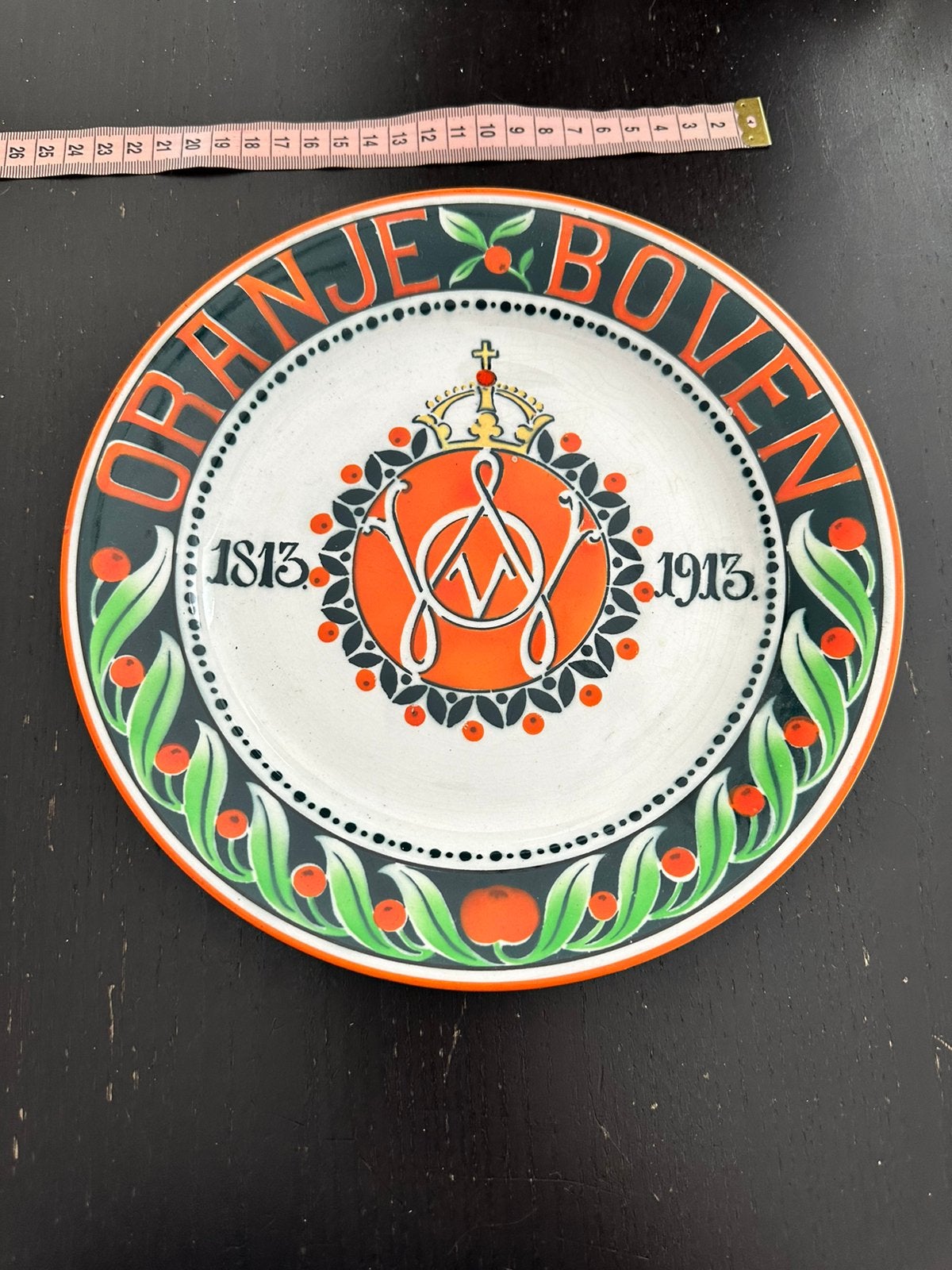 Antiek Petrus Regout Oranje Boven 1813-1913 Gedenkbord, Ophalen of Verzenden, Gebruikt, Nederland, Servies