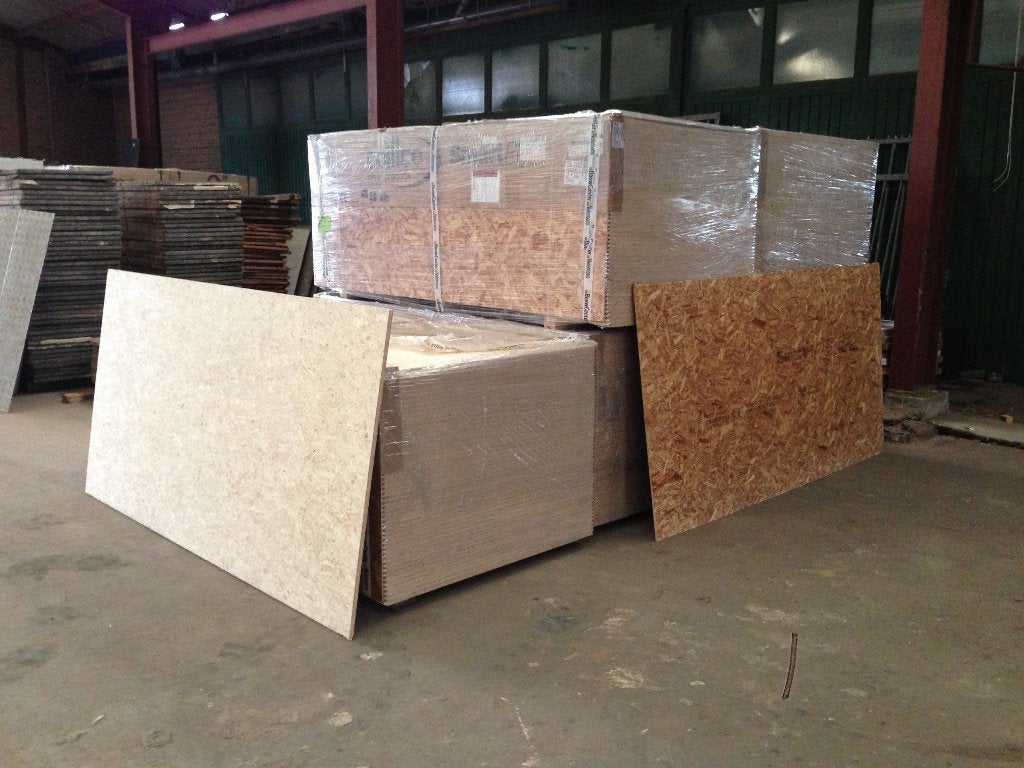 OSB nieuwe platen 244cmx122cmx18mm €24/plaat., Doe-het-zelf en Verbouw, Ophalen, Nieuw, Hout, Minder dan 20 mm
