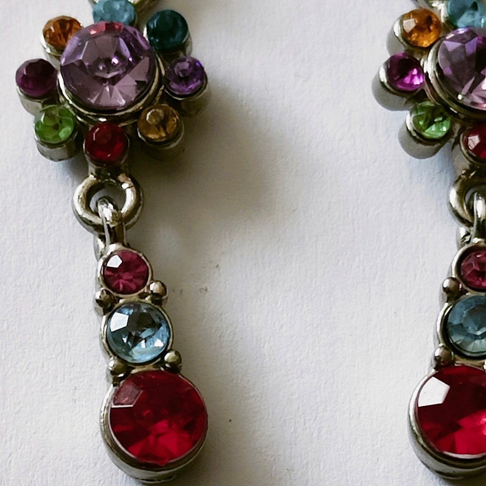 Prachtige strass hang oorbellen in verschillende kleuren, Ophalen of Verzenden, Zo goed als nieuw, Overige kleuren, Overige materialen